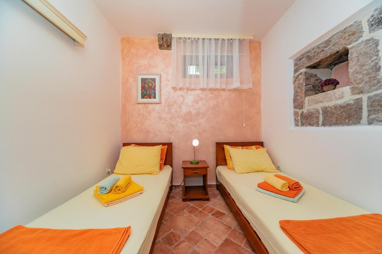 Apartments Bigovo Veljic Tivat Exterior photo
